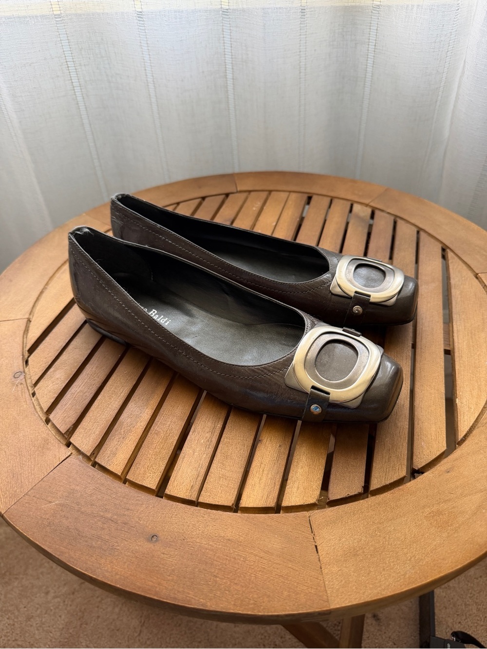 Massimo Baldi Elegant Brown Square-Toe Flats with Decorative Metal Buckle